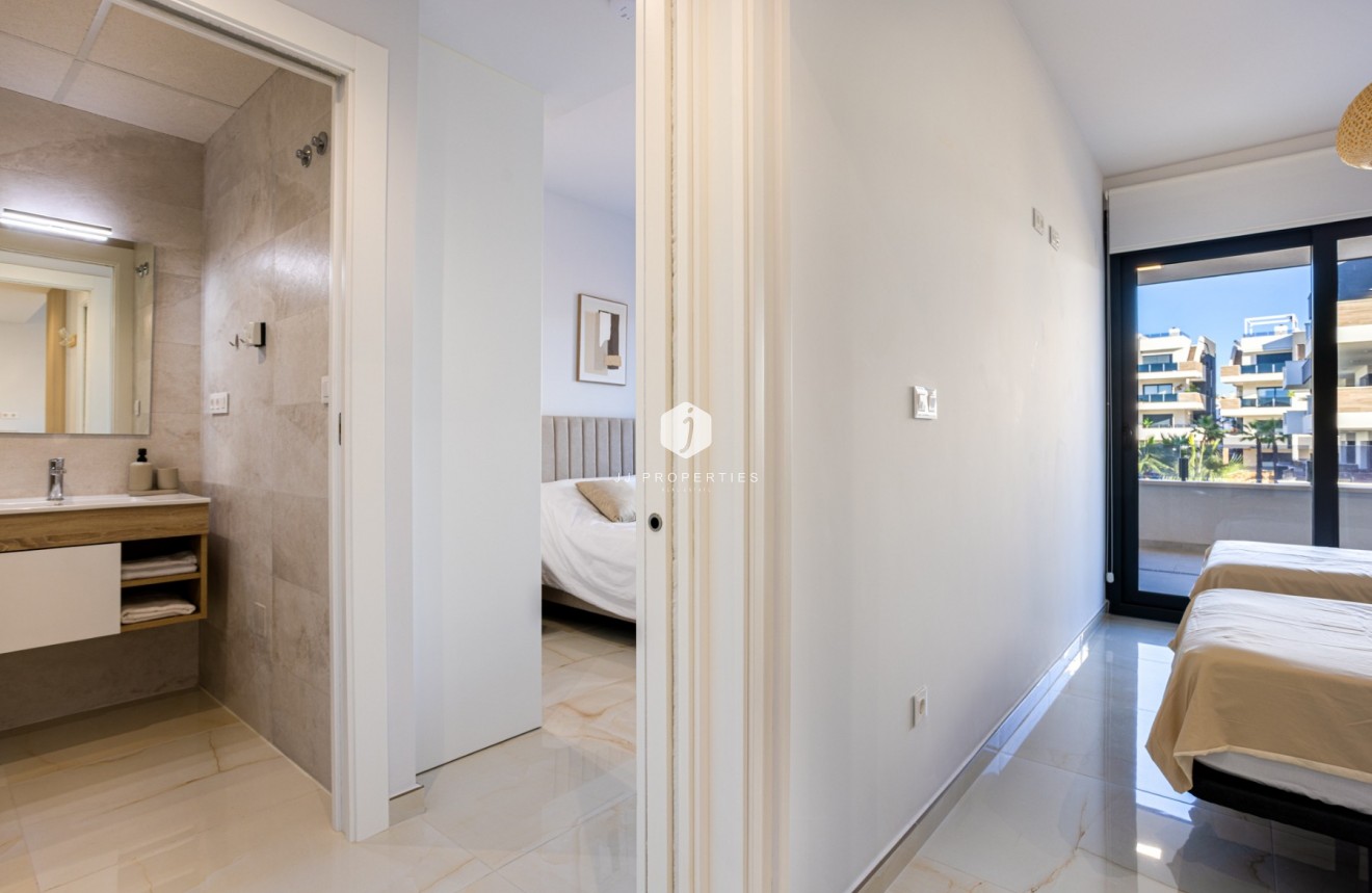 Z drugiej ręki - Mieszkanie w bloku -
Orihuela Costa - Costa Blanca