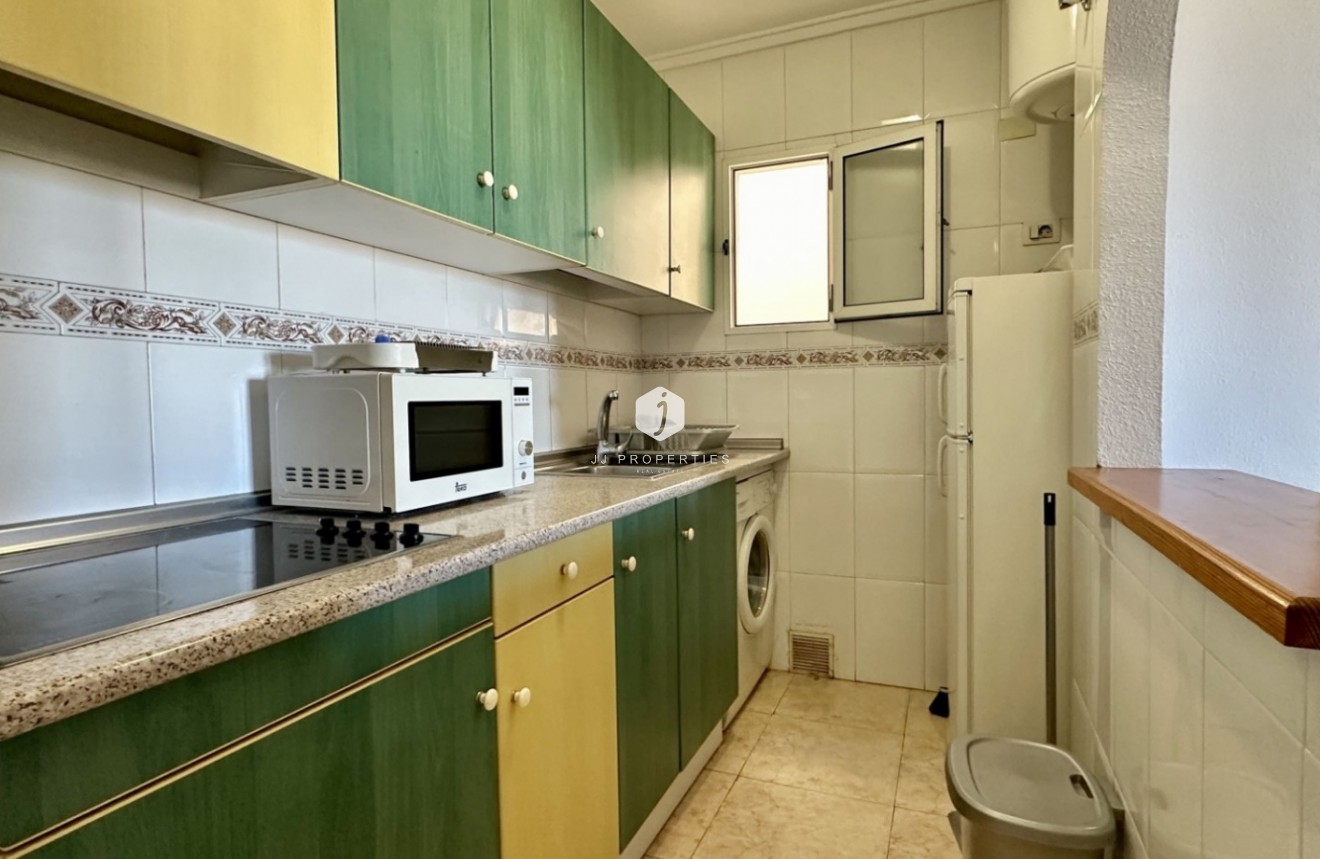 Resale - Apartment / flat -
Torrevieja - Costa Blanca