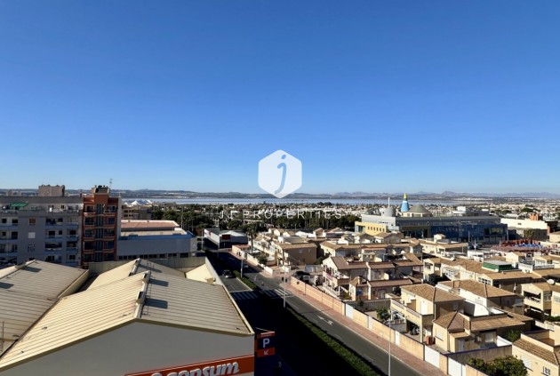 Resale - Apartment / flat -
Torrevieja - Costa Blanca