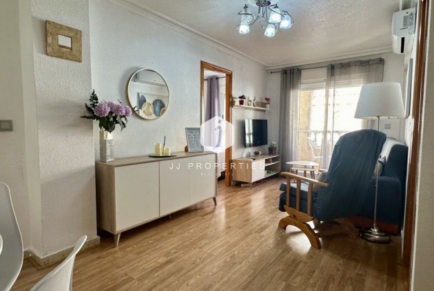 Segunda mano - Apartamento / piso -
Torrevieja - Costa Blanca