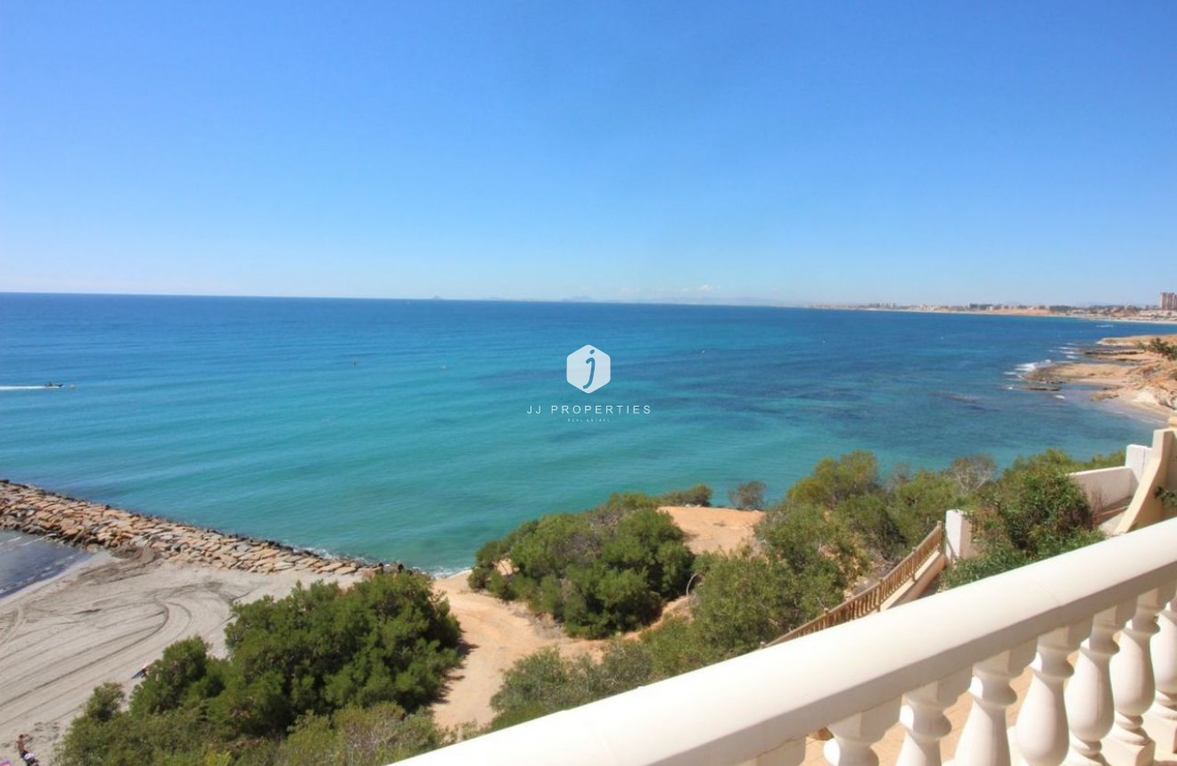 Resale - Villa -
Cabo Roig - Costa Blanca