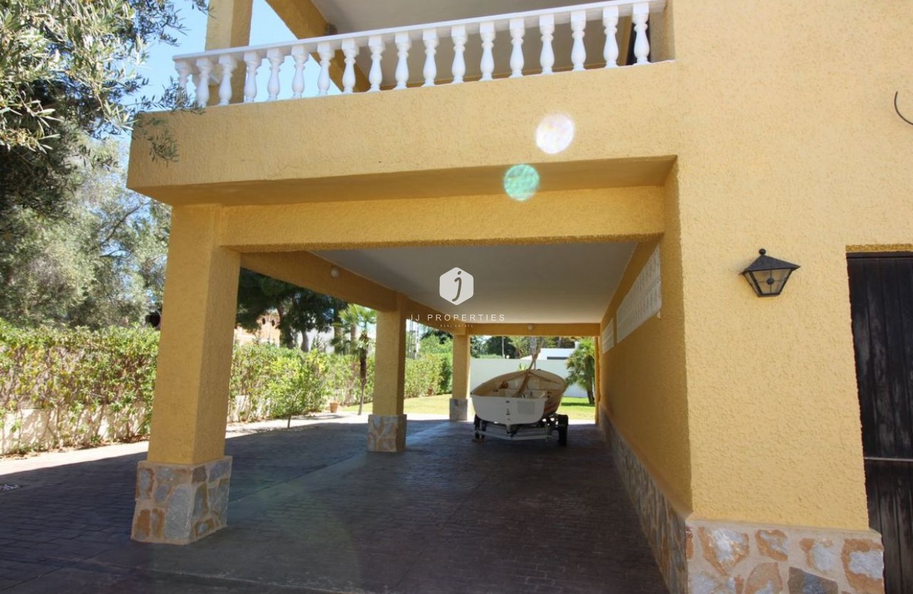Resale - Villa -
Cabo Roig - Costa Blanca