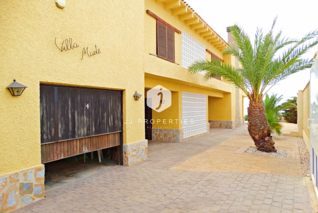 Resale - Villa -
Cabo Roig - Costa Blanca