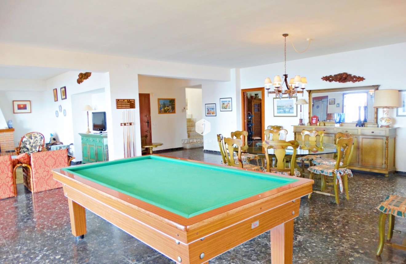 Resale - Villa -
Cabo Roig - Costa Blanca