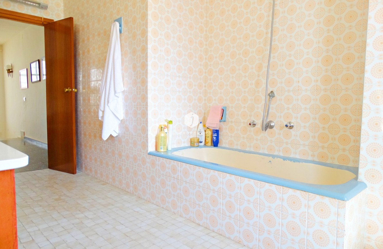 Resale - Villa -
Cabo Roig - Costa Blanca