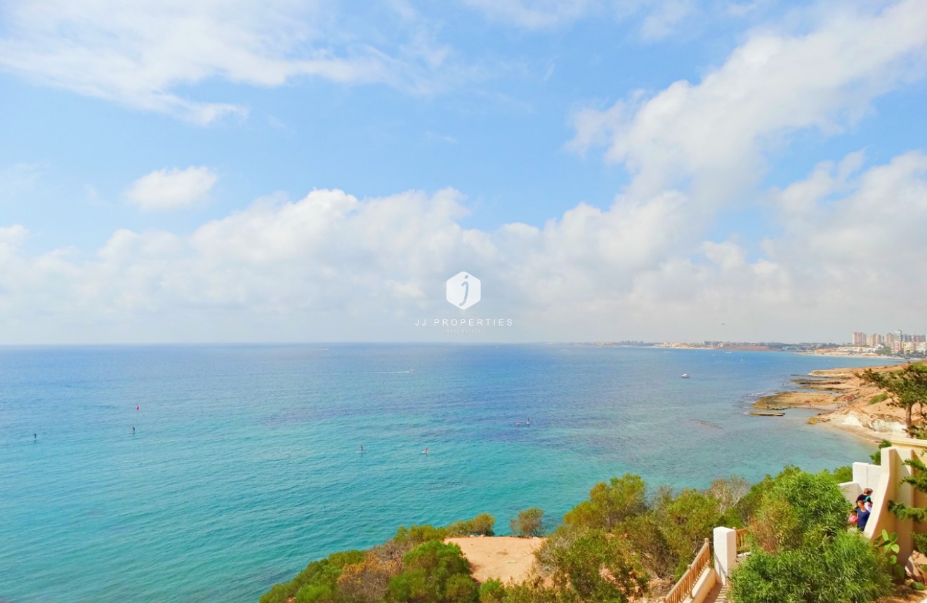 Resale - Villa -
Cabo Roig - Costa Blanca