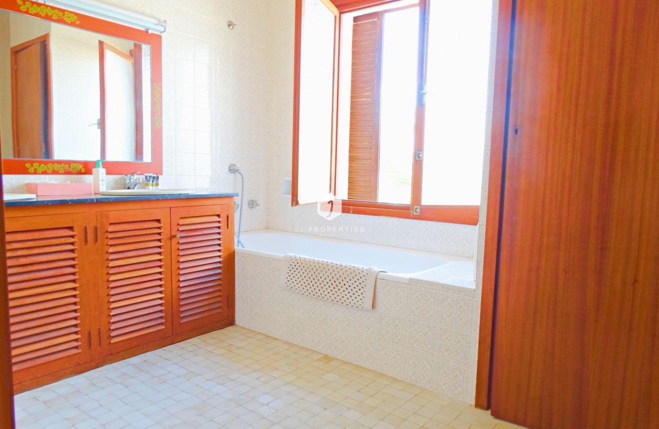 Resale - Villa -
Cabo Roig - Costa Blanca