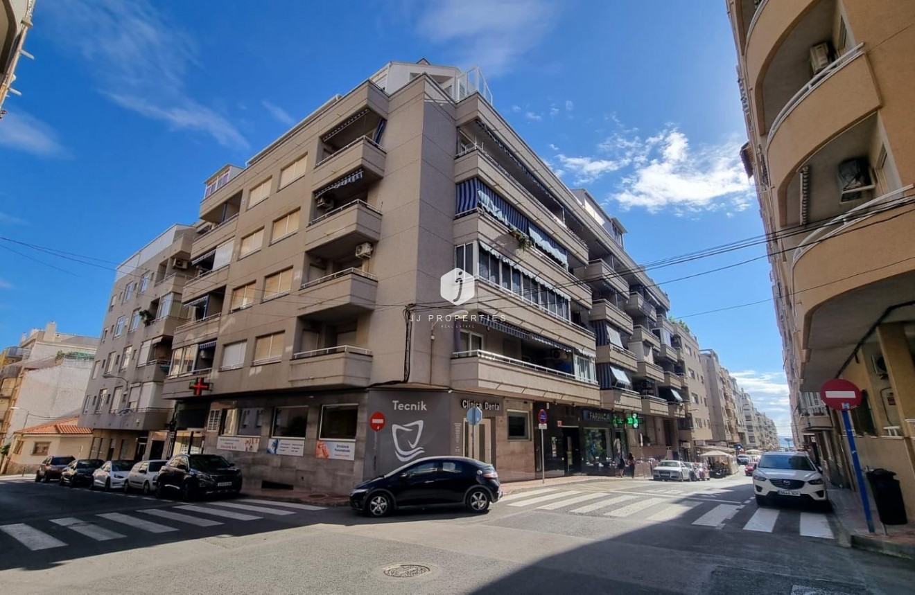 Segunda mano - Apartamento / piso -
Torrevieja - Playa del Cura