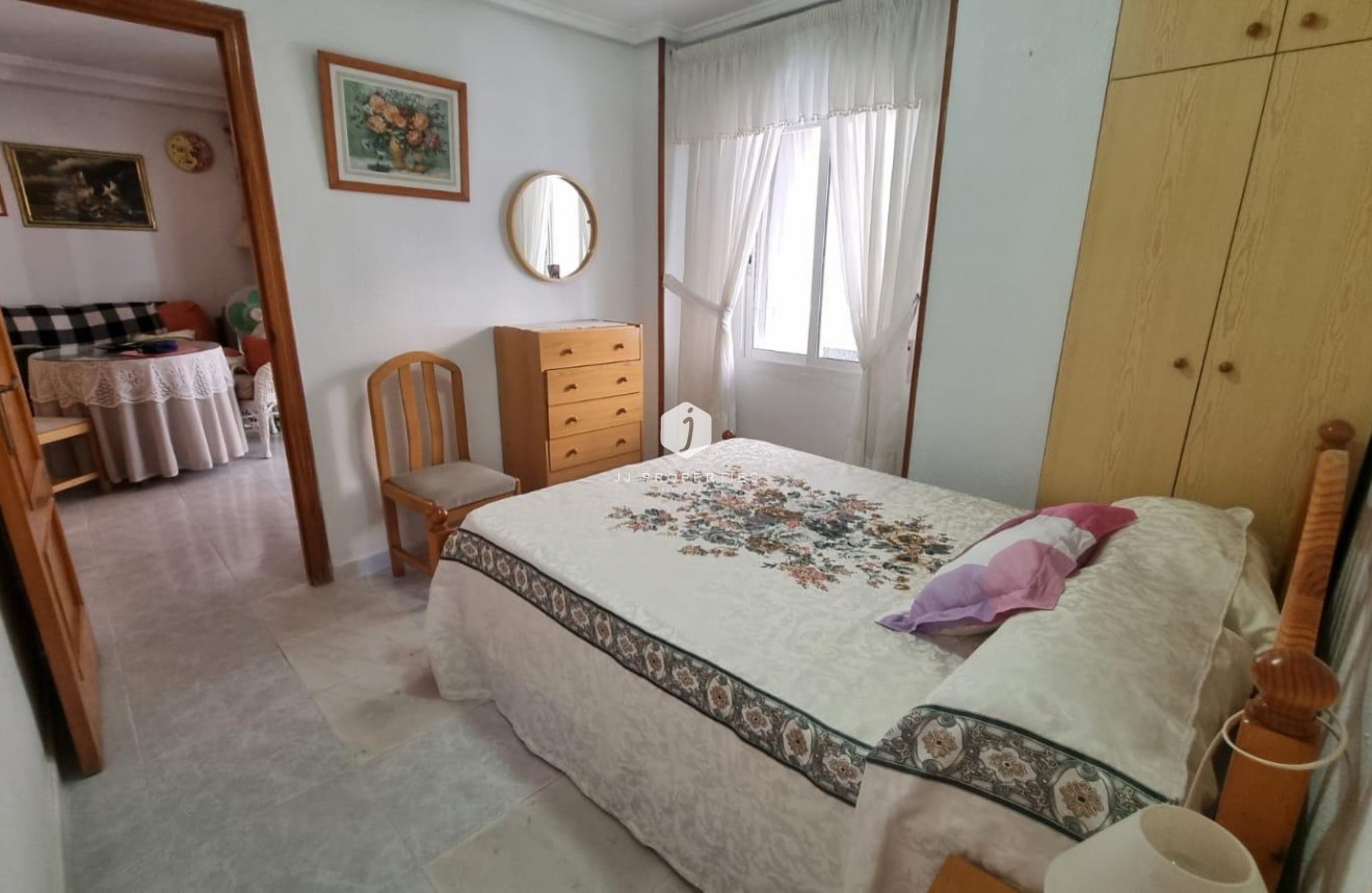 Segunda mano - Apartamento / piso -
Torrevieja - Playa del Cura