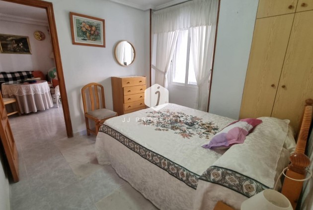 Segunda mano - Apartamento / piso -
Torrevieja - Playa del Cura