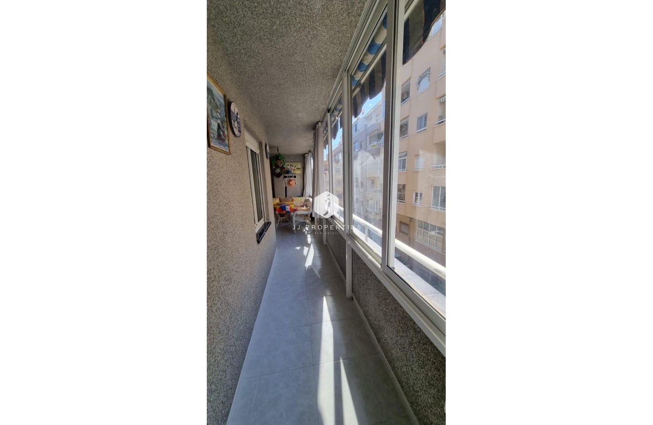 Segunda mano - Apartamento / piso -
Torrevieja - Playa del Cura