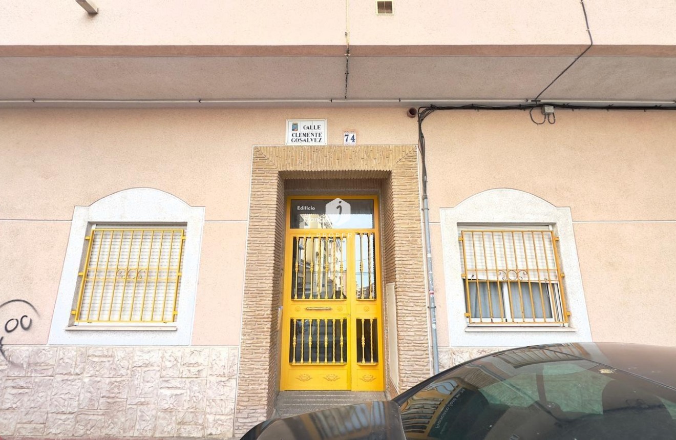 D'occasion - Appartement -
Torrevieja - Centro