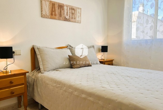 Aus zweiter Hand - Wohnung -
Torrevieja - El molino