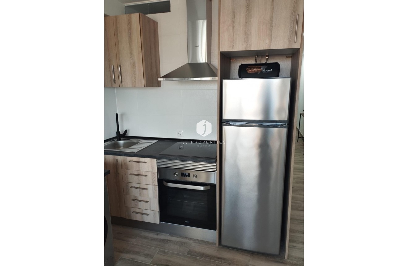 Resale - Apartment / flat -
Guardamar del Segura - Pinomar