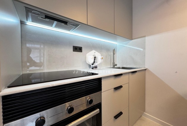 Resale - Bungalow -
Torrevieja - La Siesta - El Salado - Torreta