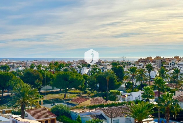 Resale - Apartment / flat -
Torrevieja - Playa del Cura