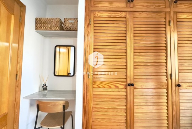 Resale - Apartment / flat -
Torrevieja - Playa del Cura