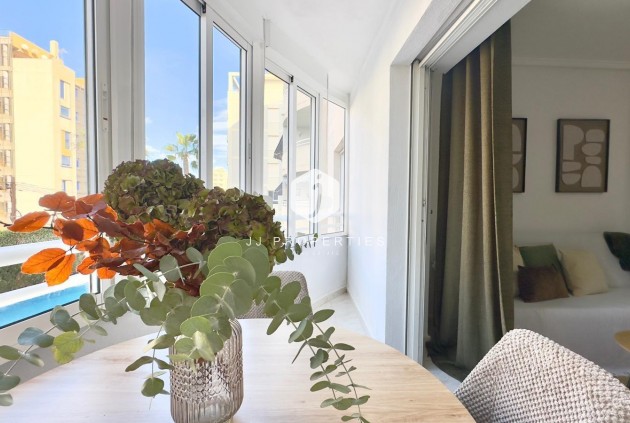 Resale - Apartment / flat -
Torrevieja - Playa del Cura