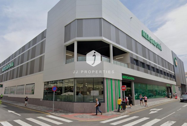 Segunda mano - Apartamento / piso -
Torrevieja - Paseo maritimo