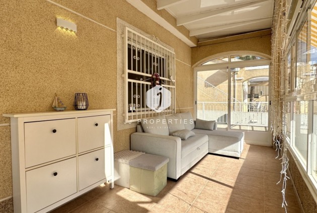 Resale - Villa -
Orihuela Costa - Costa Blanca