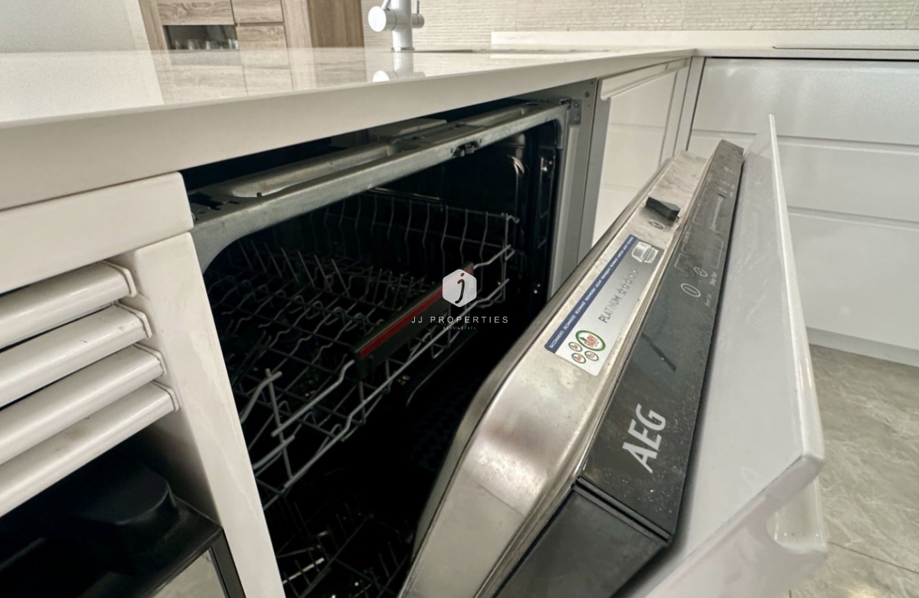 Resale - Villa -
Orihuela Costa - Costa Blanca