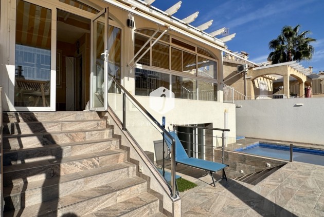 Resale - Villa -
Orihuela Costa - Costa Blanca
