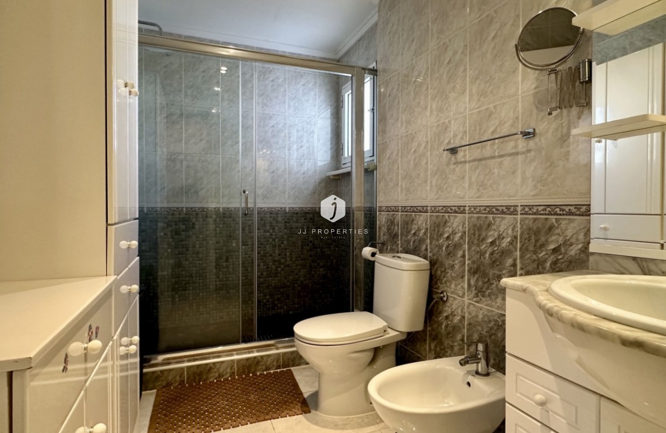 Resale - Villa -
Orihuela Costa - Costa Blanca