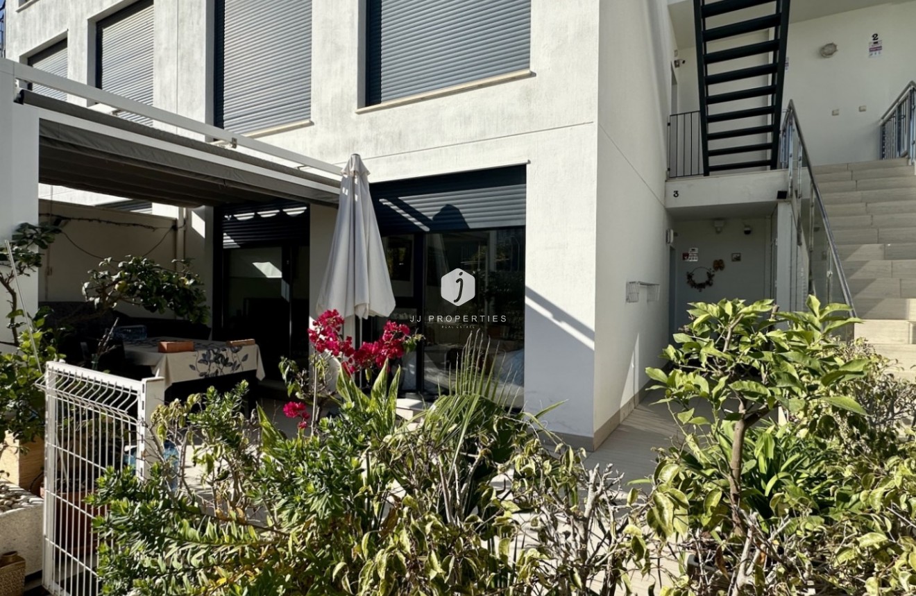 Resale - Apartment / flat -
Orihuela Costa - Costa Blanca