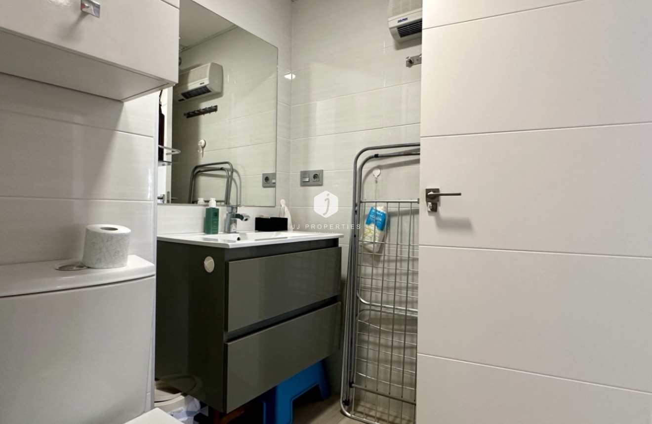 Resale - Apartment / flat -
Orihuela Costa - Costa Blanca