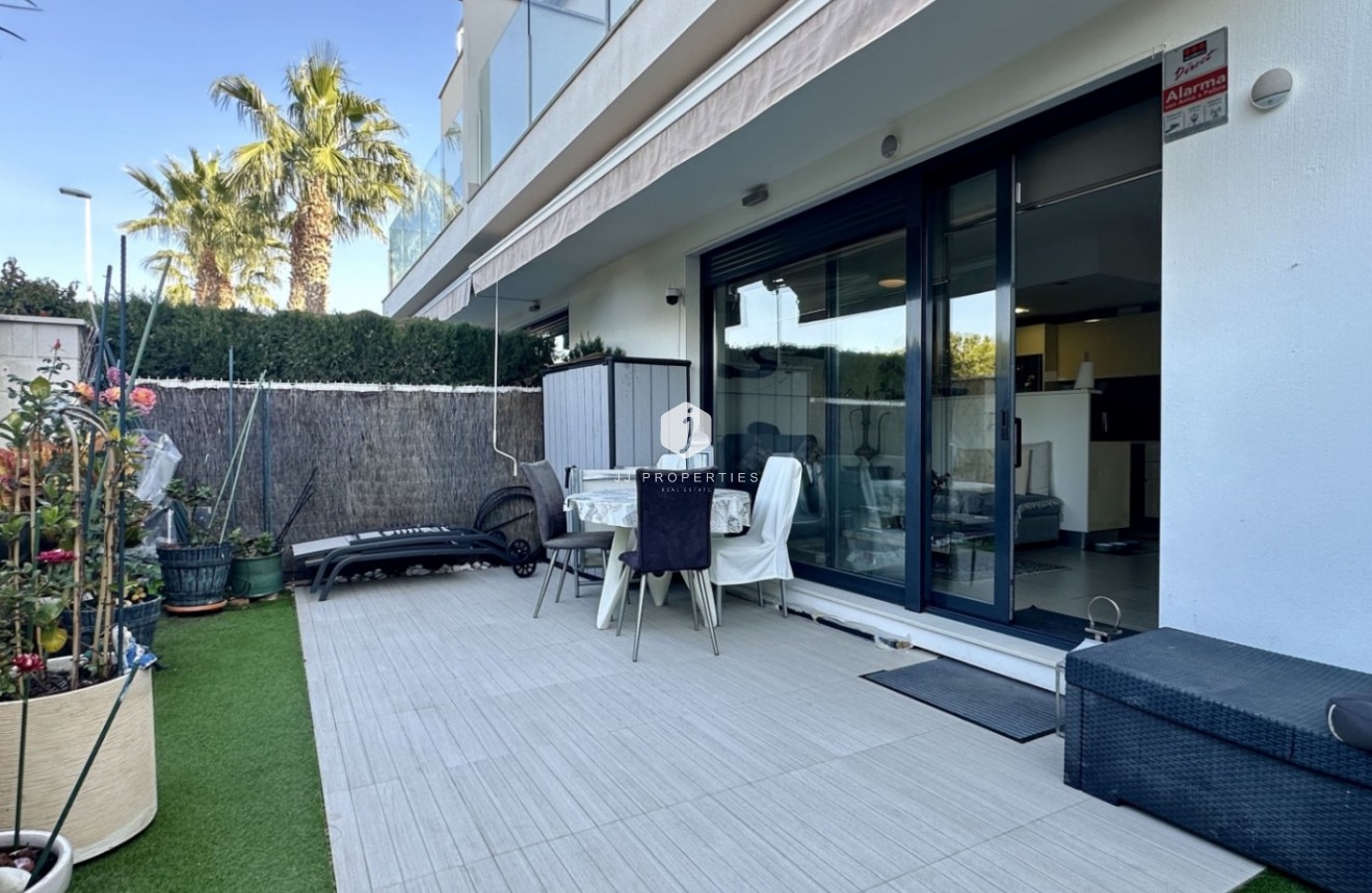 Resale - Apartment / flat -
Orihuela Costa - Costa Blanca