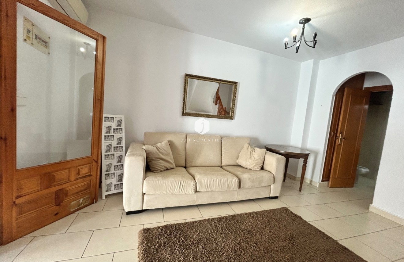 Resale - Chalet -
El Chaparral - Inland