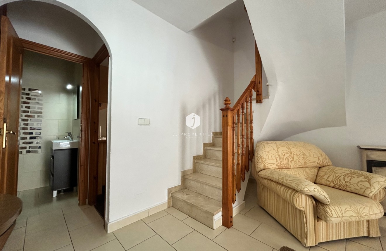 Resale - Chalet -
El Chaparral - Inland