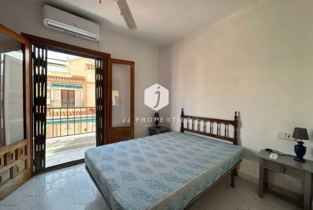 Resale - Chalet -
El Chaparral - Inland