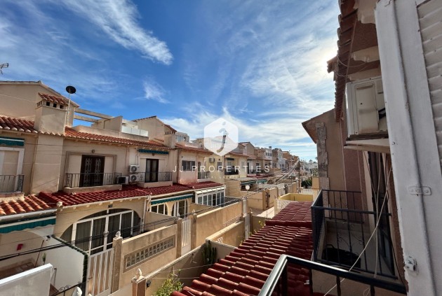 Resale - Chalet -
El Chaparral - Inland