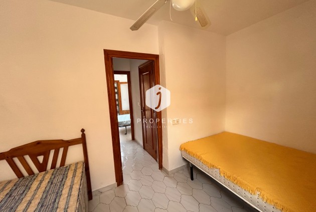 Resale - Chalet -
El Chaparral - Inland