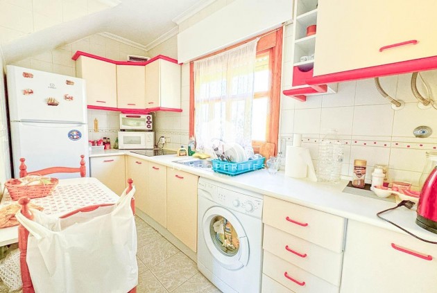 Resale - Chalet -
Torrevieja - Playa del Cura