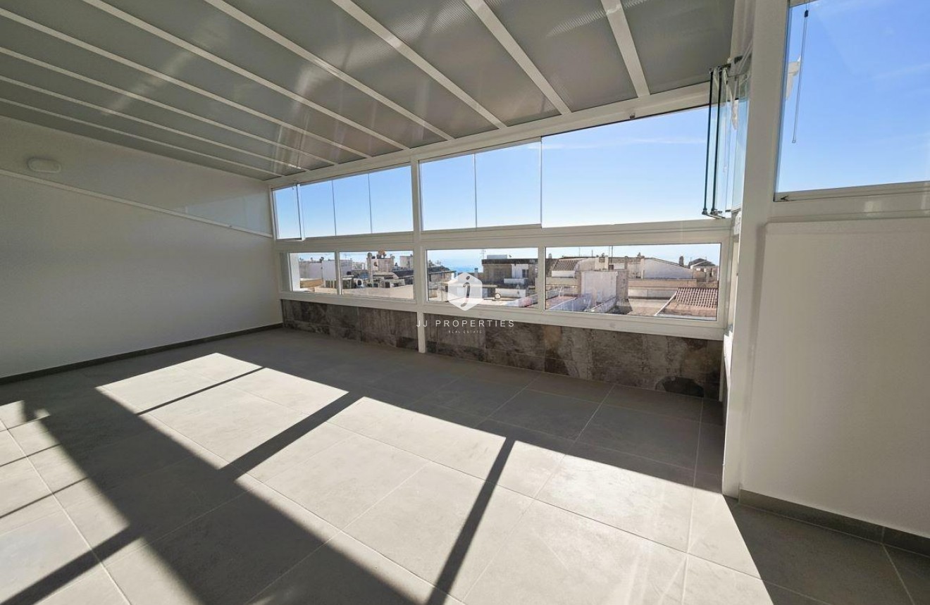 D'occasion - Attique -
Torrevieja - Playa del Cura