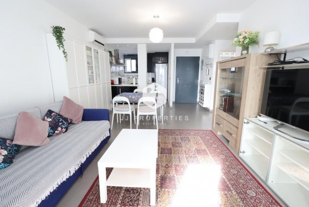 Resale - Bungalow -
Orihuela Costa - Costa Blanca