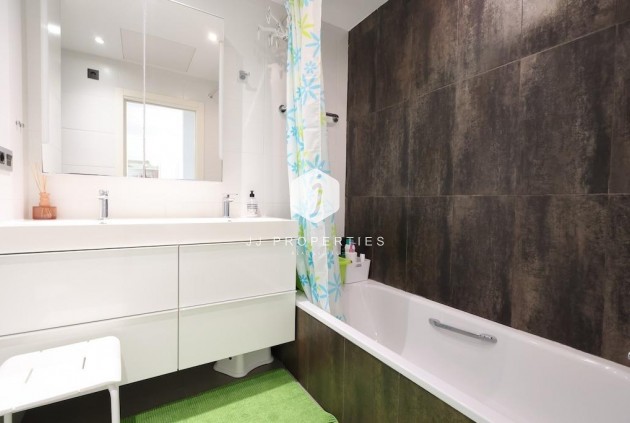 Resale - Bungalow -
Orihuela Costa - Costa Blanca