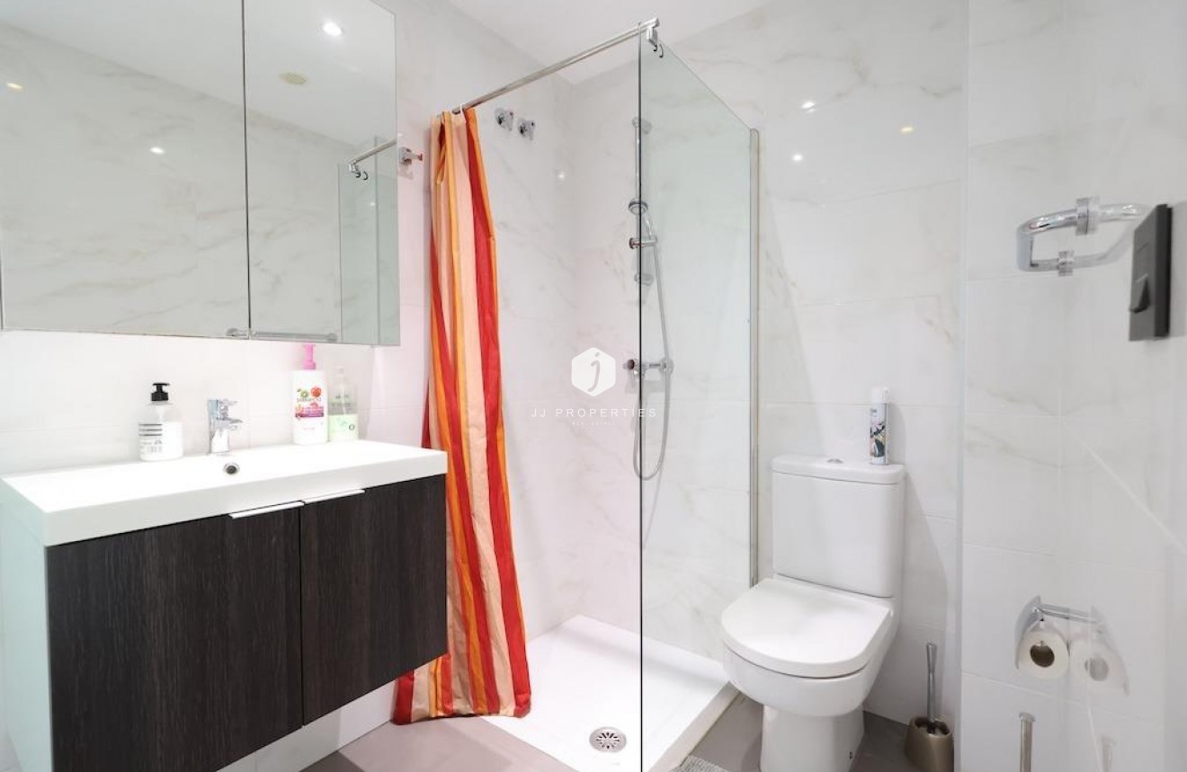 Resale - Bungalow -
Orihuela Costa - Costa Blanca