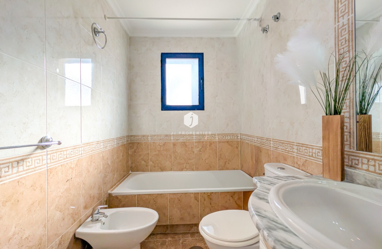 Resale - Apartment / flat -
Orihuela Costa - Costa Blanca