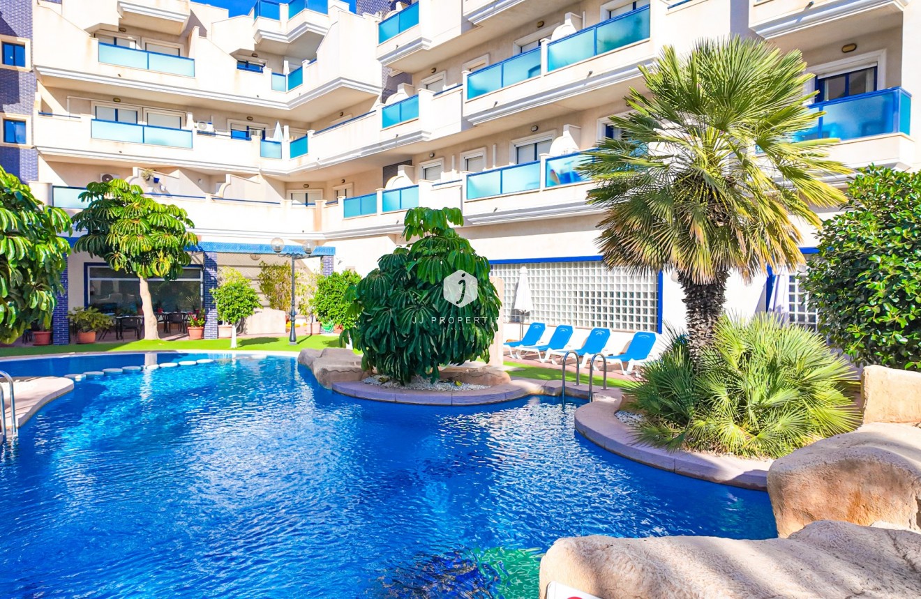 Resale - Apartment / flat -
Orihuela Costa - Costa Blanca