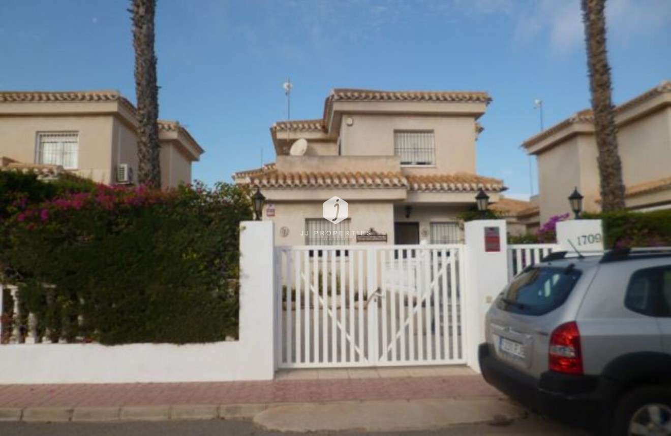 Resale - Villa -
Playa Flamenca - Costa Blanca