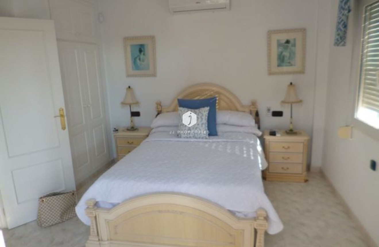 Resale - Villa -
Playa Flamenca - Costa Blanca