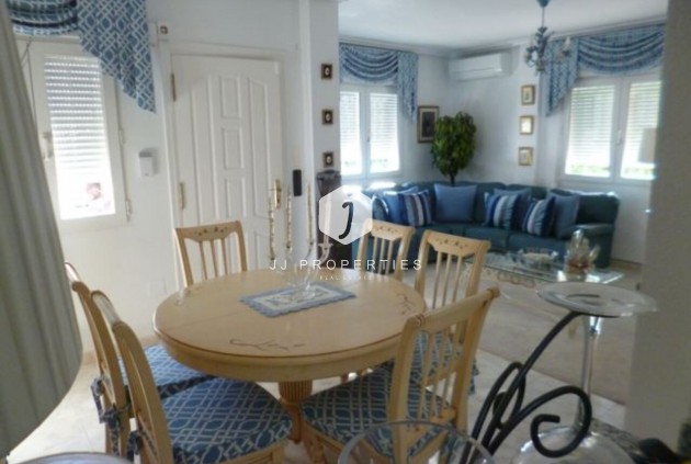 Resale - Villa -
Playa Flamenca - Costa Blanca