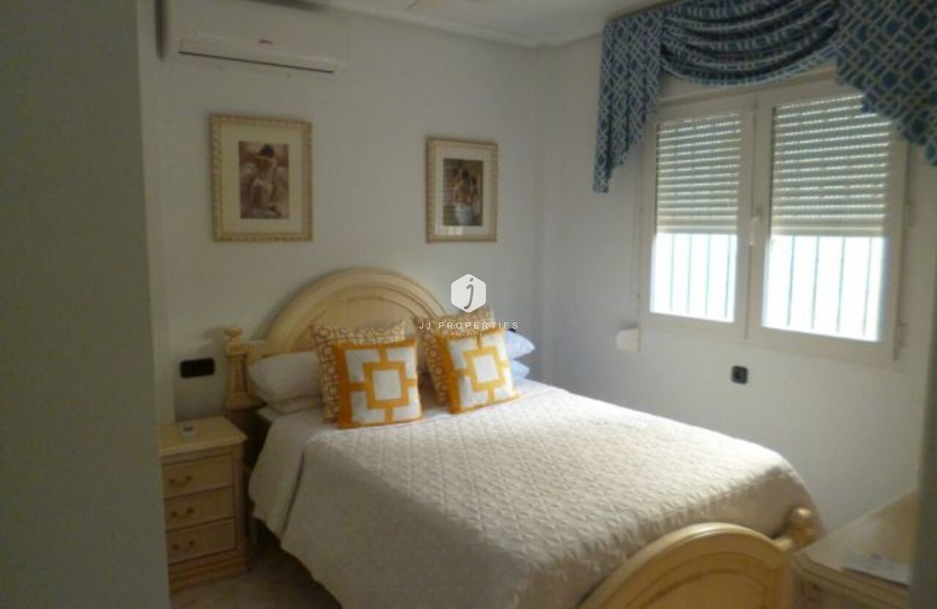 Resale - Villa -
Playa Flamenca - Costa Blanca