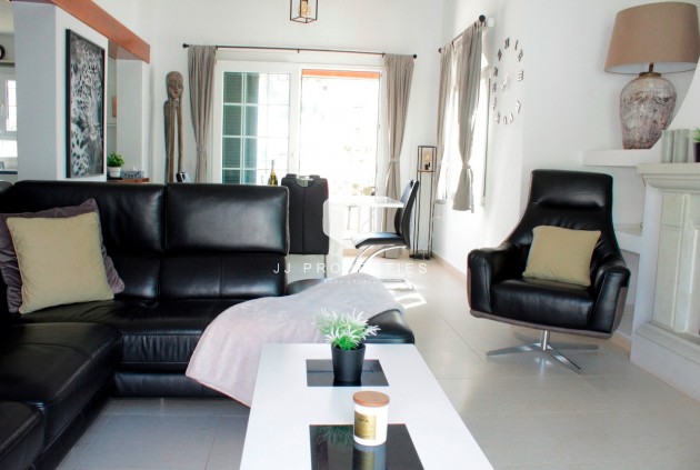 Resale - Villa -
Orihuela Costa - Costa Blanca