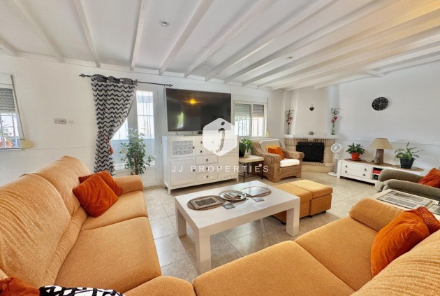 Resale - Villa -
Dolores - Comunidad Valenciana