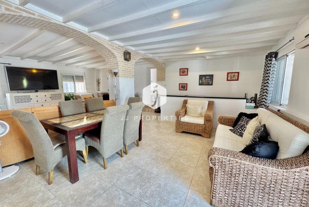 Resale - Villa -
Dolores - Comunidad Valenciana