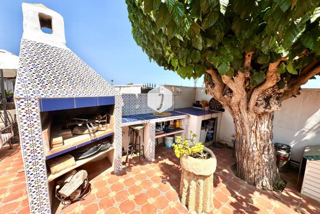 Resale - Villa -
Dolores - Comunidad Valenciana